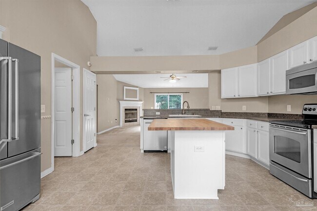 Photo - 1484 Longbranch Dr