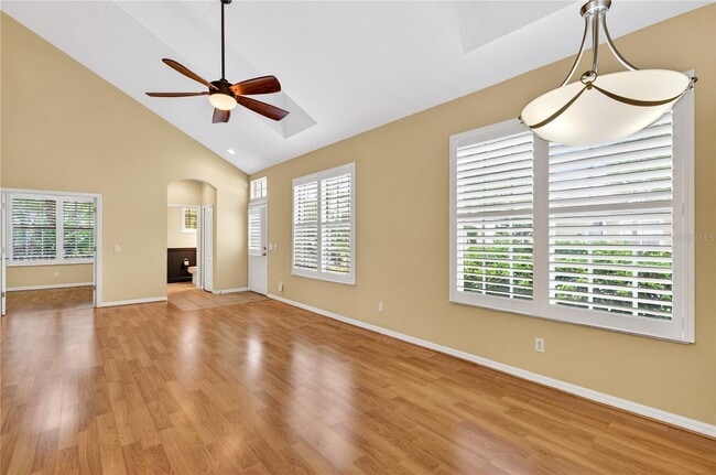 Photo - 10801 Spring Mountain Pl