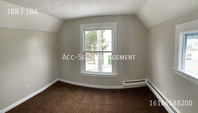 Photo - 104 Diamond Ave SE Unit 2