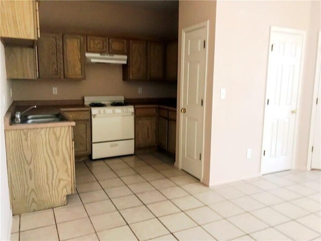 Photo - 6405 Salas Ln