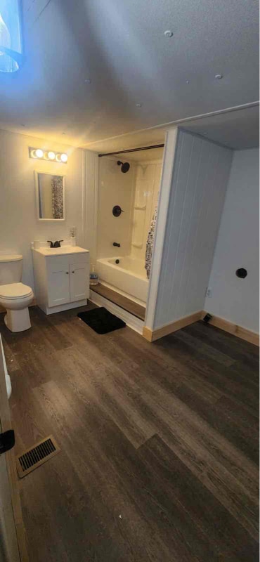 Photo - 370 Church St