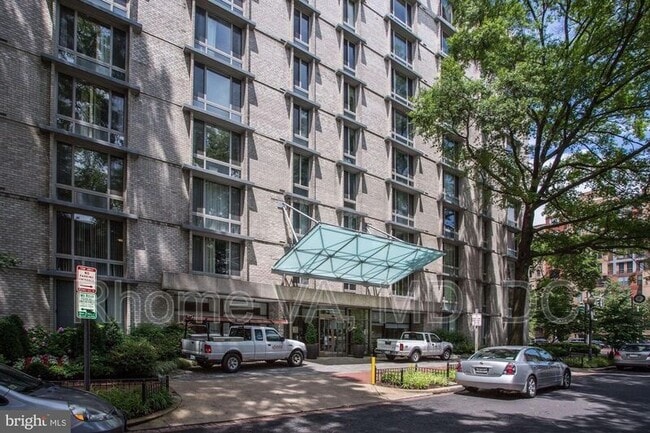 Photo - 950 25th St NW Unit 615N