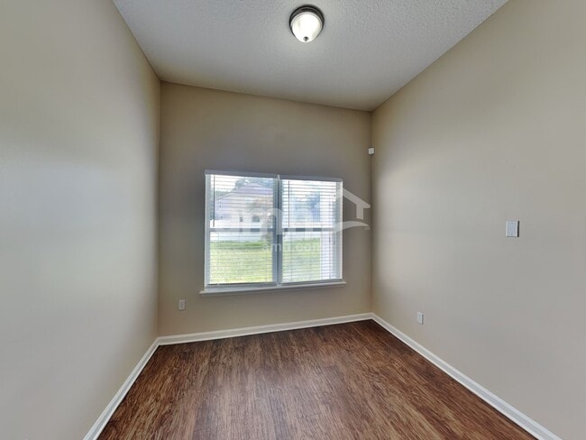 Photo - 1406 Canopy Oaks Dr