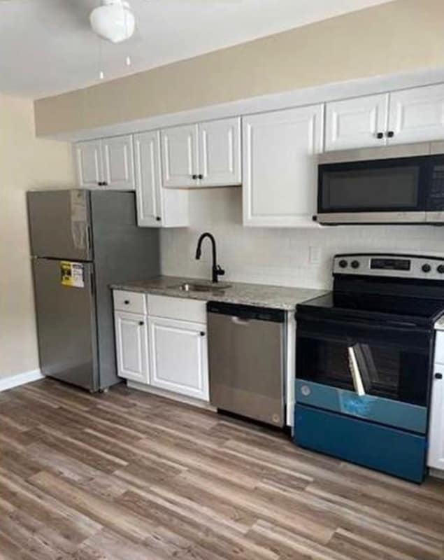 Photo - 443 5th St Unit 2