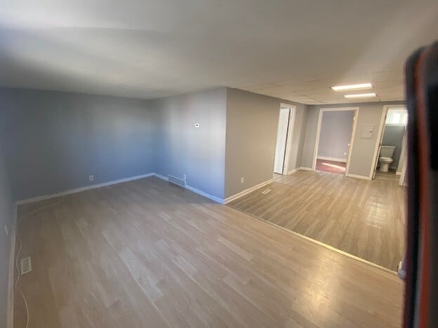 Photo - 83 Burlington Ave Apartamentos Unidad Lower Rear