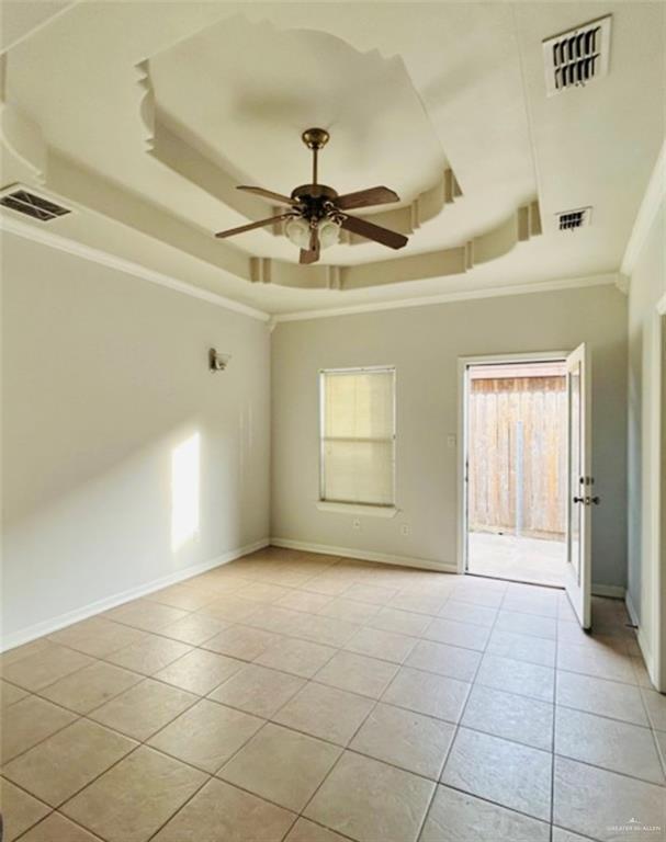 Photo - 4 Doctor's Dr Unit 3