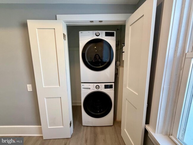 Photo - 25 W State St Unit 2ND FLOOR