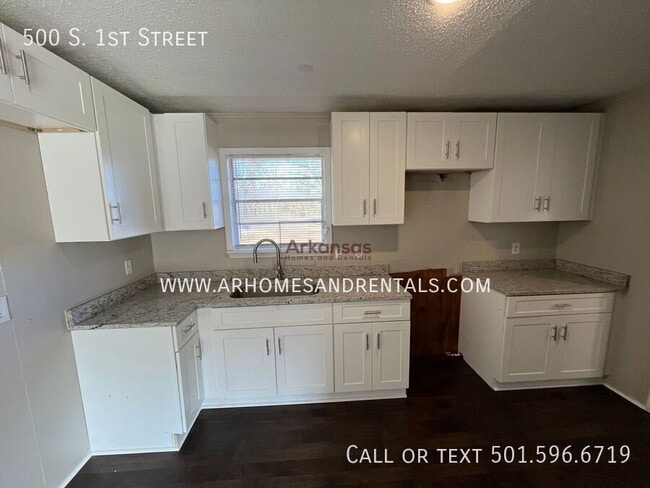 Photo - 500 S 1st St