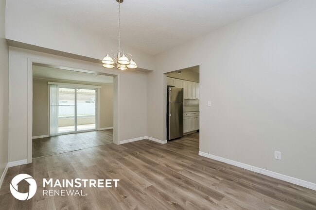 Photo - 358 Wertz Dr