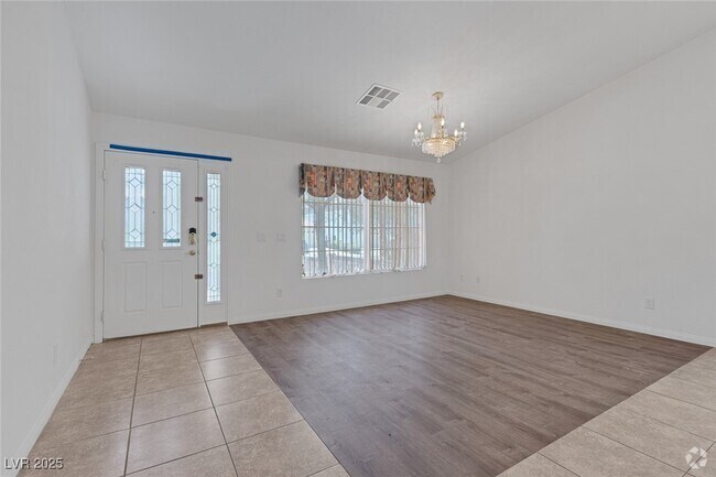 Building Photo - 8054 Coronado Coast St Rental