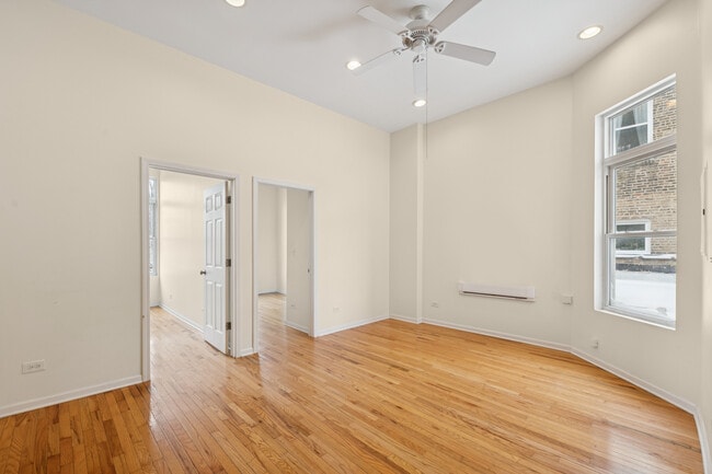 Photo - 2712 W North Ave Unidad 2F