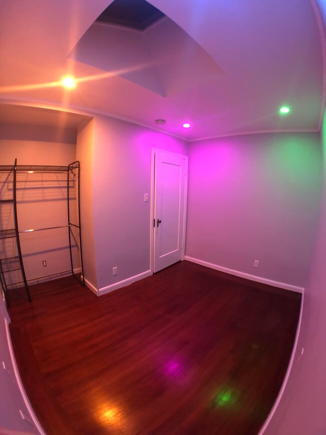 Photo - 19 Miramar Ave Unit Studio BD