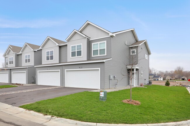 Photo - 13616 Busch Cir Townhome