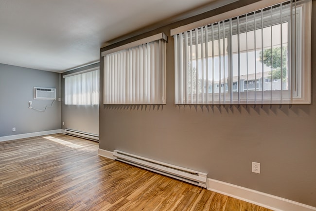 Photo - 1030-2601 Davidson Dr