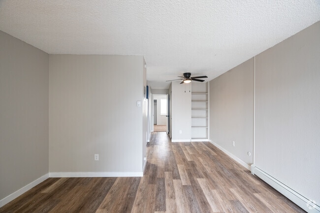 1HAB, 1BA - The Lofts at Rock Vue