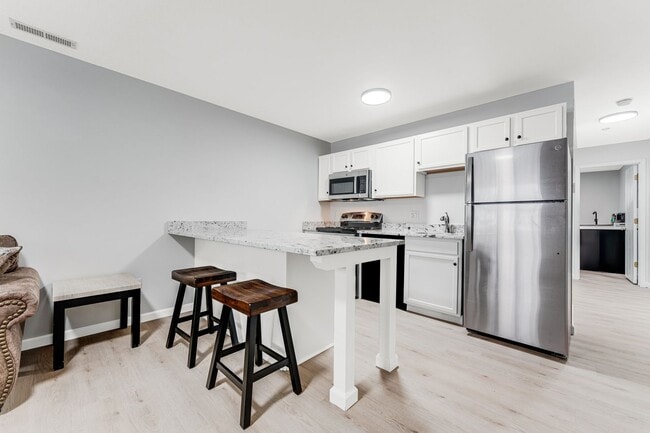 Photo - Avalon Apartments