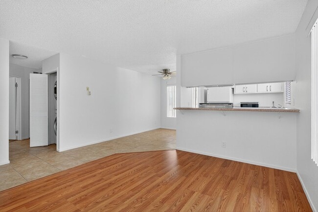 1066 Coronado Ave Unidad 204