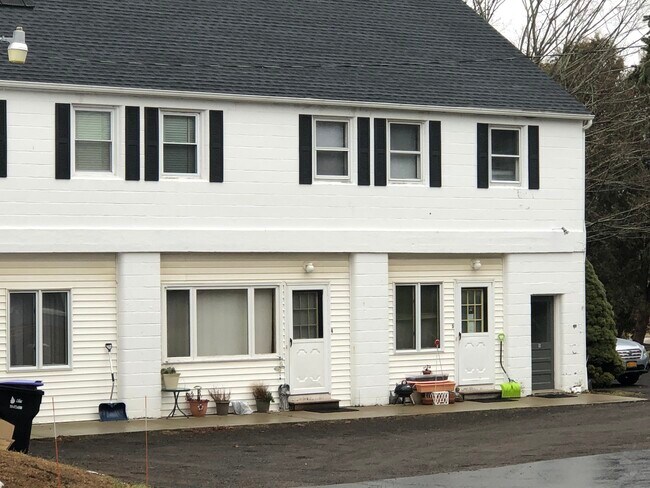 Photo - 1476 Ridge Rd Unit # 6