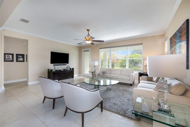 Photo - 10588 Bannan St