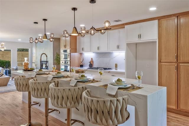 Building Photo - 11115 Scotsmeadow Dr