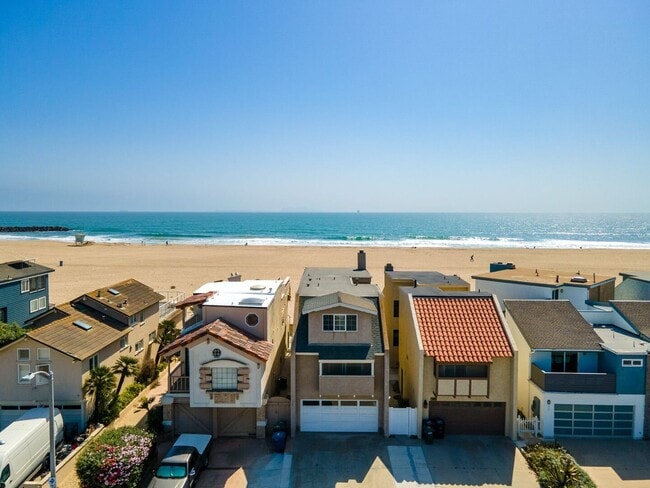 5 Bedroom + 4 Bathroom Home  | Ocean Opulence | Furnished Monthly Rental