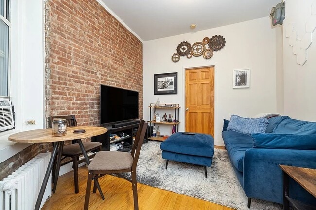 Photo - 240 Sullivan St Unit 12