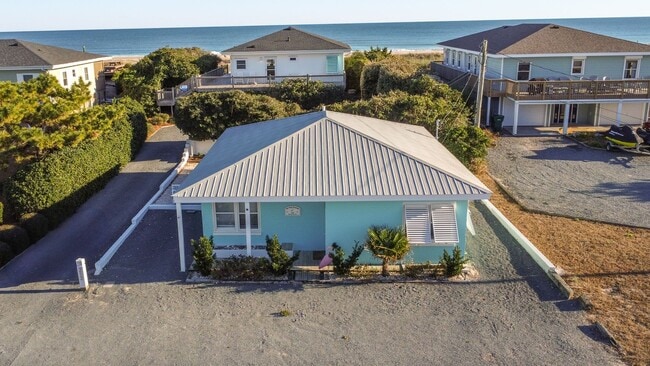Photo - Off Season Coastal Cottage Between Decembe...