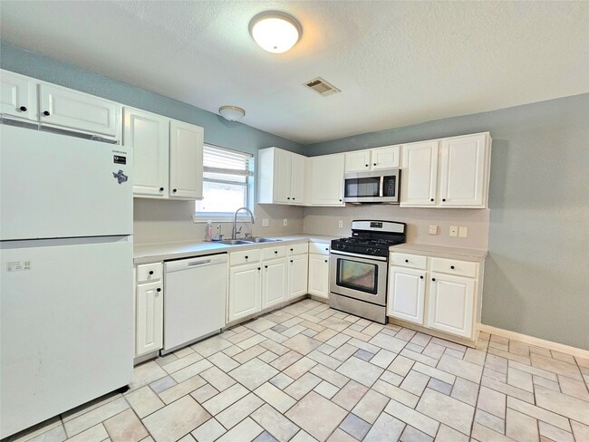 Photo - 21070 Southern Colony Ct