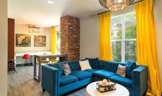 Photo - 433 Highland Ave NE