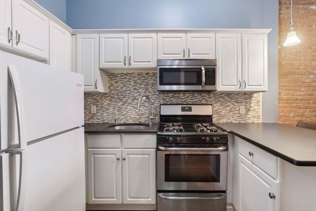 Photo - 263 1st St Unit 5L