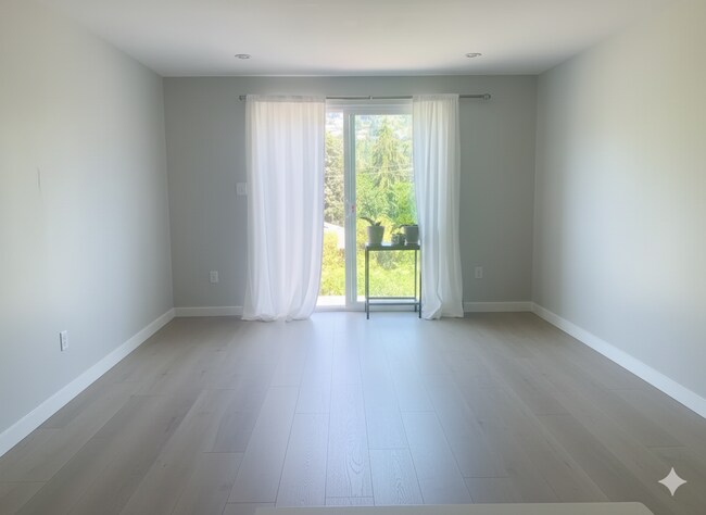 Photo - 995 Aubeneau Cres