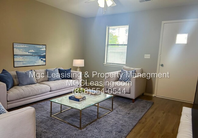 Building Photo - LeGrand Retirement Village Unit 303-1 SE Grand Ave
