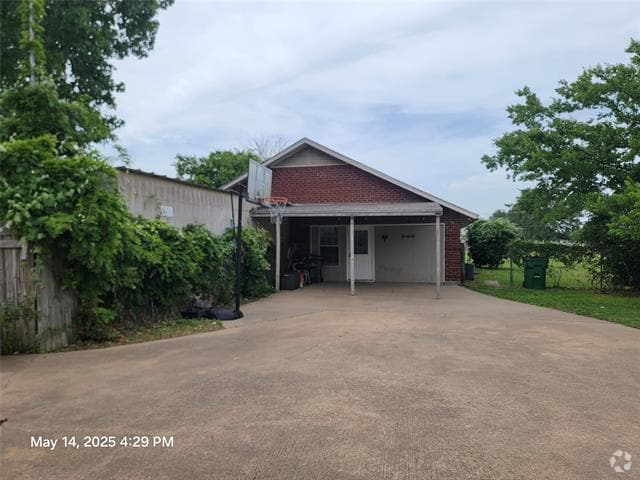 Building Photo - 2200 Floyd Hampton Rd Rental