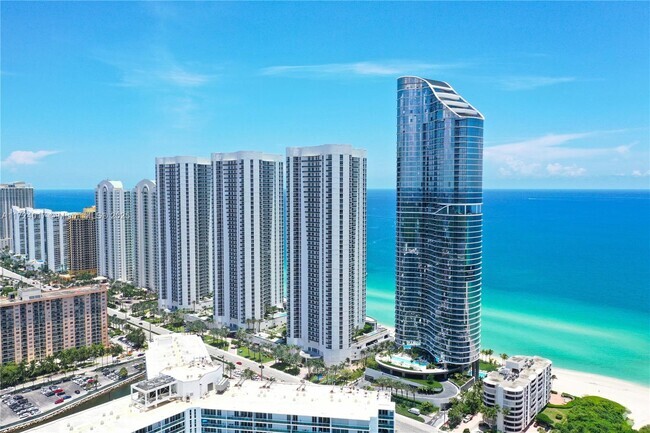 Building Photo - 15901 Collins Ave Unit 1605 Rental