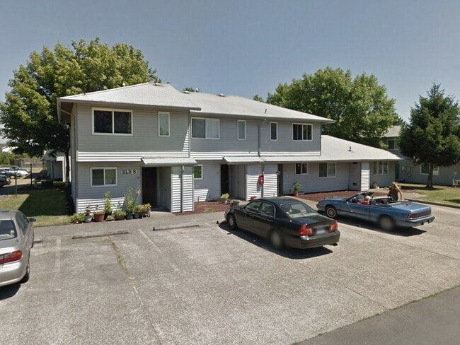 Photo - 511 Ridings Ave Unit #511