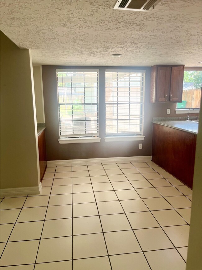 Photo - 3130 Beaver Glen Dr