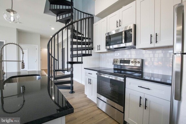 Photo - 2045 N 2nd St