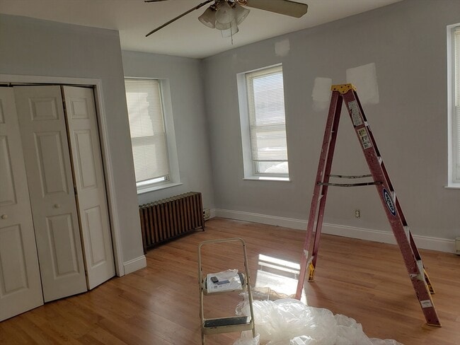 Photo - 45 S Main St Unidad 1