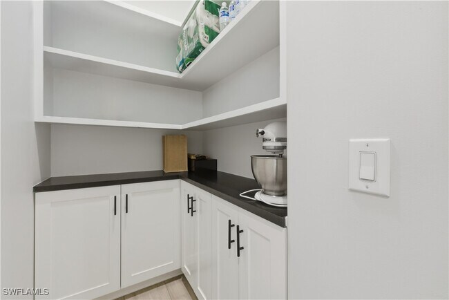 Photo - 19074 Elston Wy