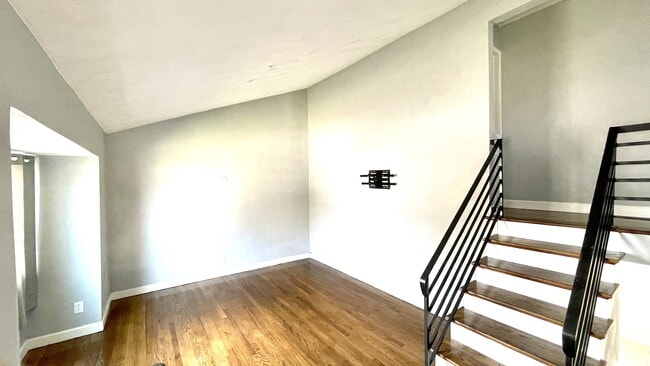 Photo - 329 Jacqueline Ave