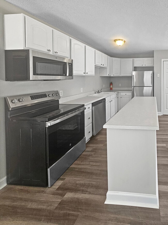 Photo - 5 Paris Creek Ct