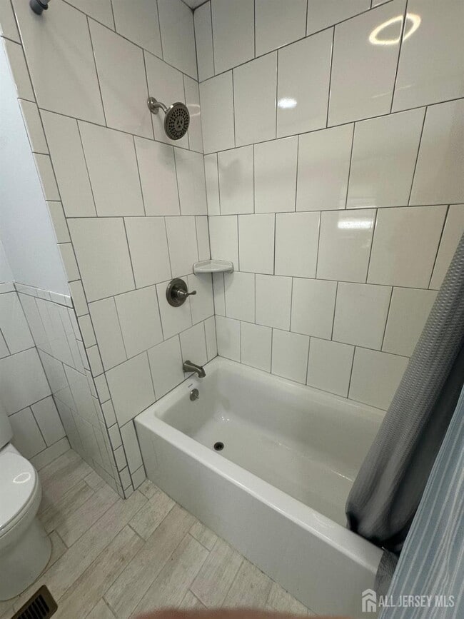 Photo - 111 Bayview Dr Unit 1