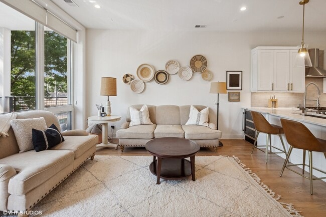 Photo - 1753 N Kedzie Ave Unit 2