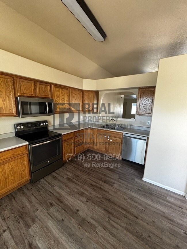 Photo - 813 Ardath Ln