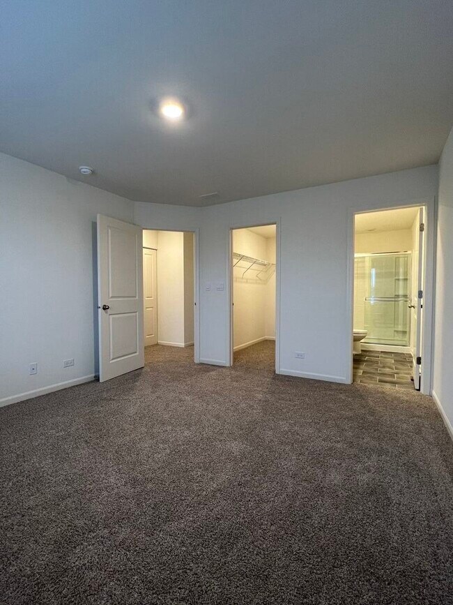 Photo - 217 Goldenrod Dr