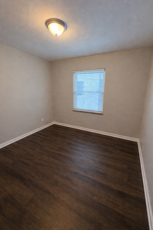 Photo - 5306 E 10th St