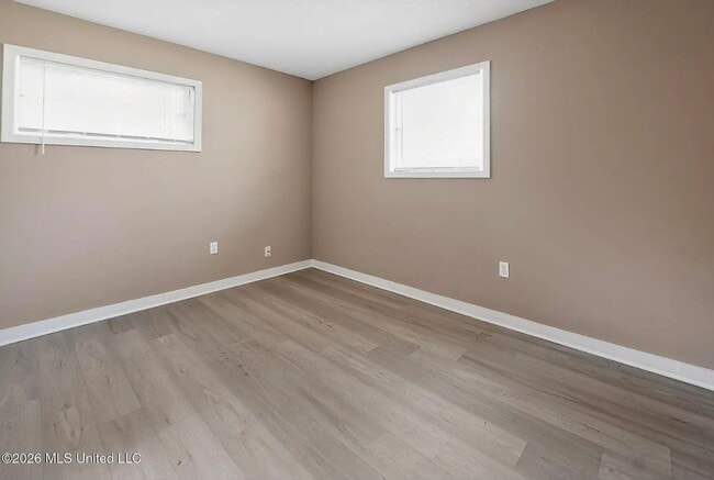Photo - 2920 Lakewood Dr