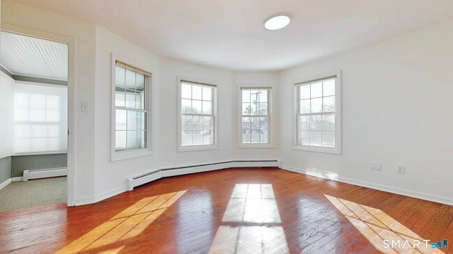 Photo - 108 Adams St