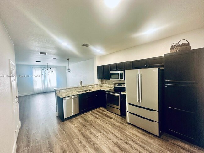 Photo - 17021 SW 94th Terrace