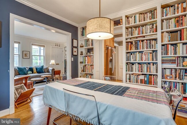 Photo - 3 E Linden St